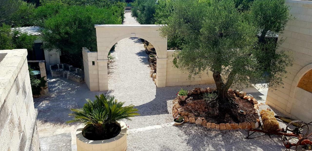 Trulli Aurasia オストゥーニ エクステリア 写真
